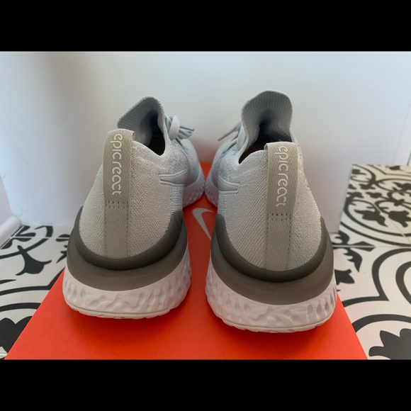 nike epic react flyknit 2 cookies and cream